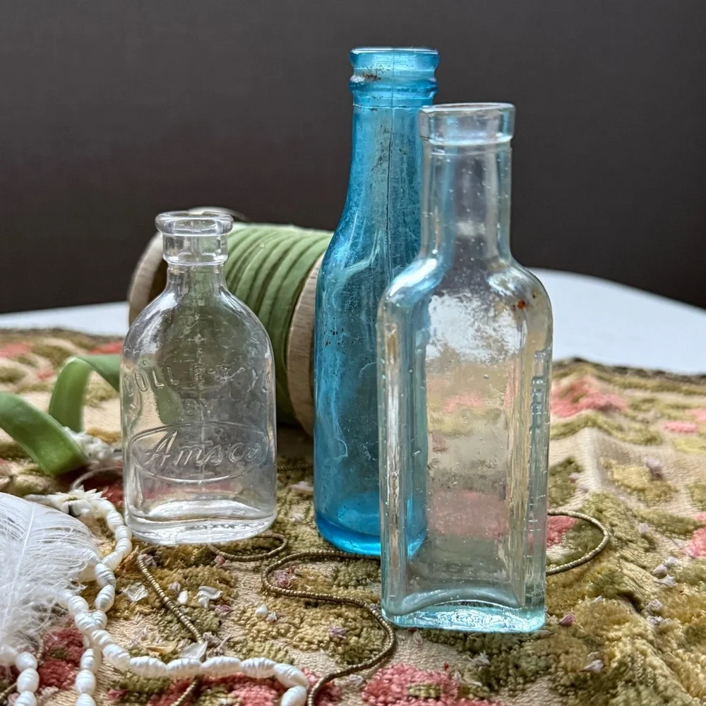 Set of 3 Antique Miniature Apothecary Azure Glass Bottles - Picture 6 of 12